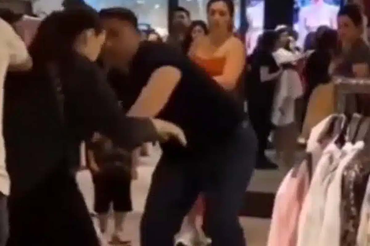 فیلم| زنان بی حجاب در ترکیه آبروی ایران را بردند! | دیلی فوتبال