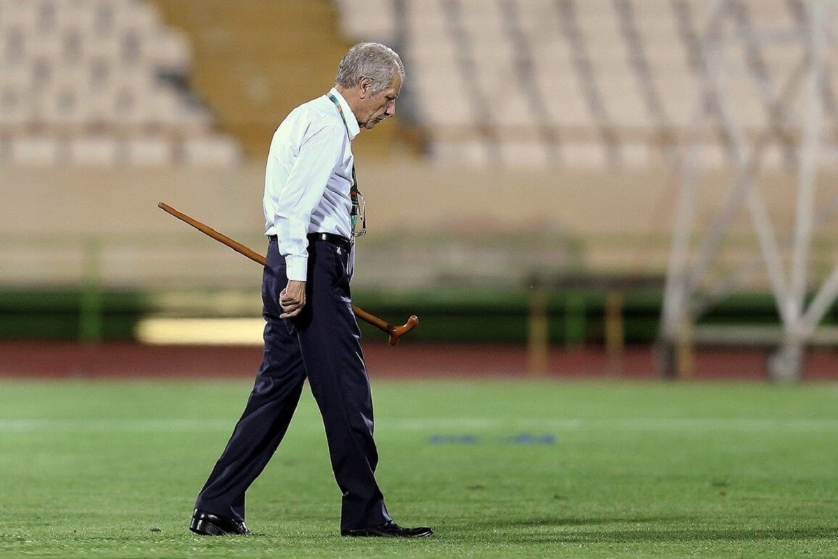 عکس| سرقت سردیس منصور پورحیدری پیشکسوت استقلال عکس| سرقت سردیس منصور پورحیدری پیشکسوت استقلال | دیلی فوتبال