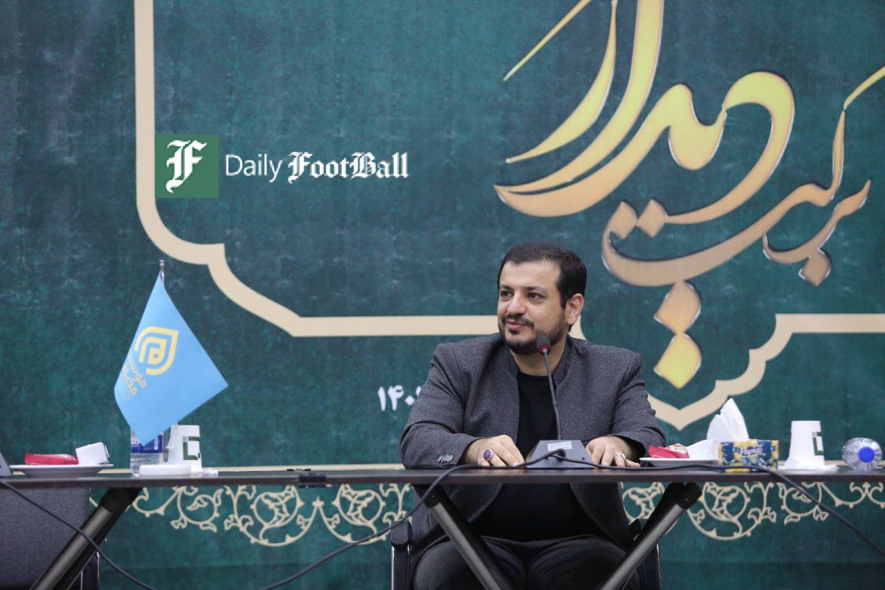 عکس| درخواست رائفی پور برای اجرای برنامه نود سیاسی در تلویزیون | دیلی فوتبال