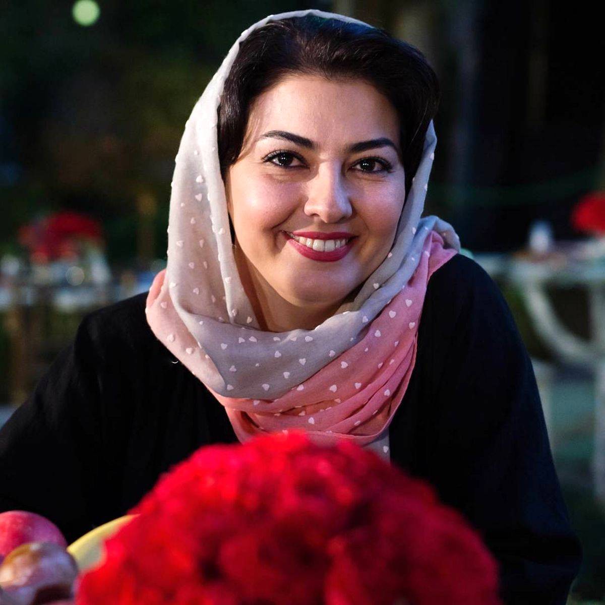 عکس| سلفی عاشقانه آناهیتا همتی تازه عروس سینمای ایران با همسرش | دیلی فوتبال