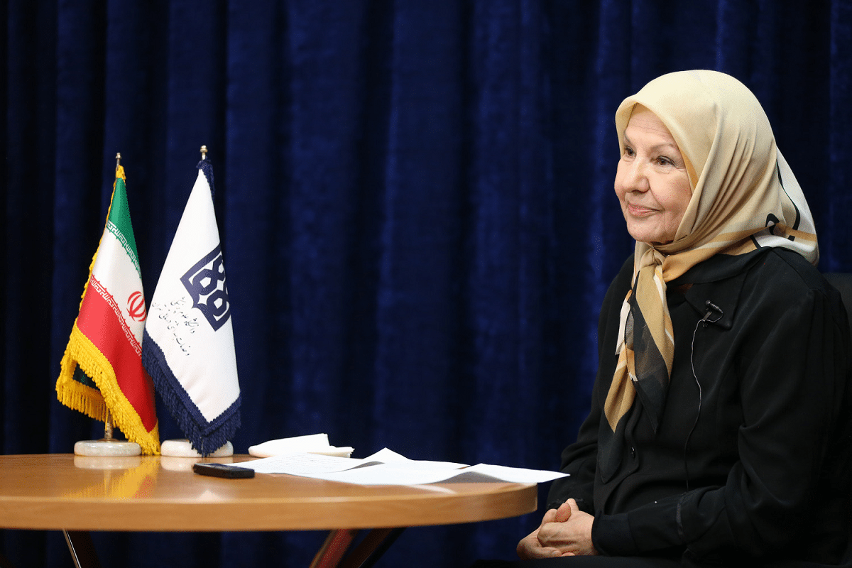 فیلم| حجاب محدودیت است؟ | دیلی فوتبال