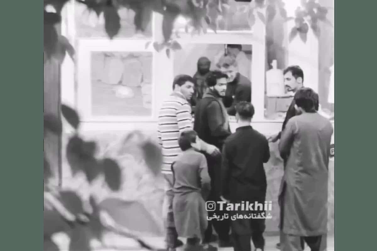 فیلم| برخورد عجیب افغانی ها با یک ایرانی در صف نانوایی | دیلی فوتبال