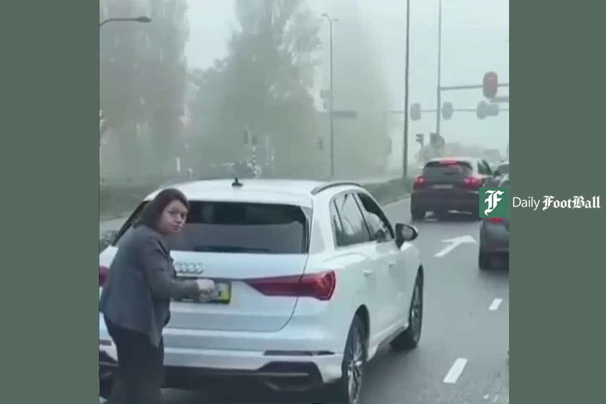 فیلم| تقلید عجیب آلمانی ها از ایرانی ها برای فرار از جریمه! | دیلی فوتبال