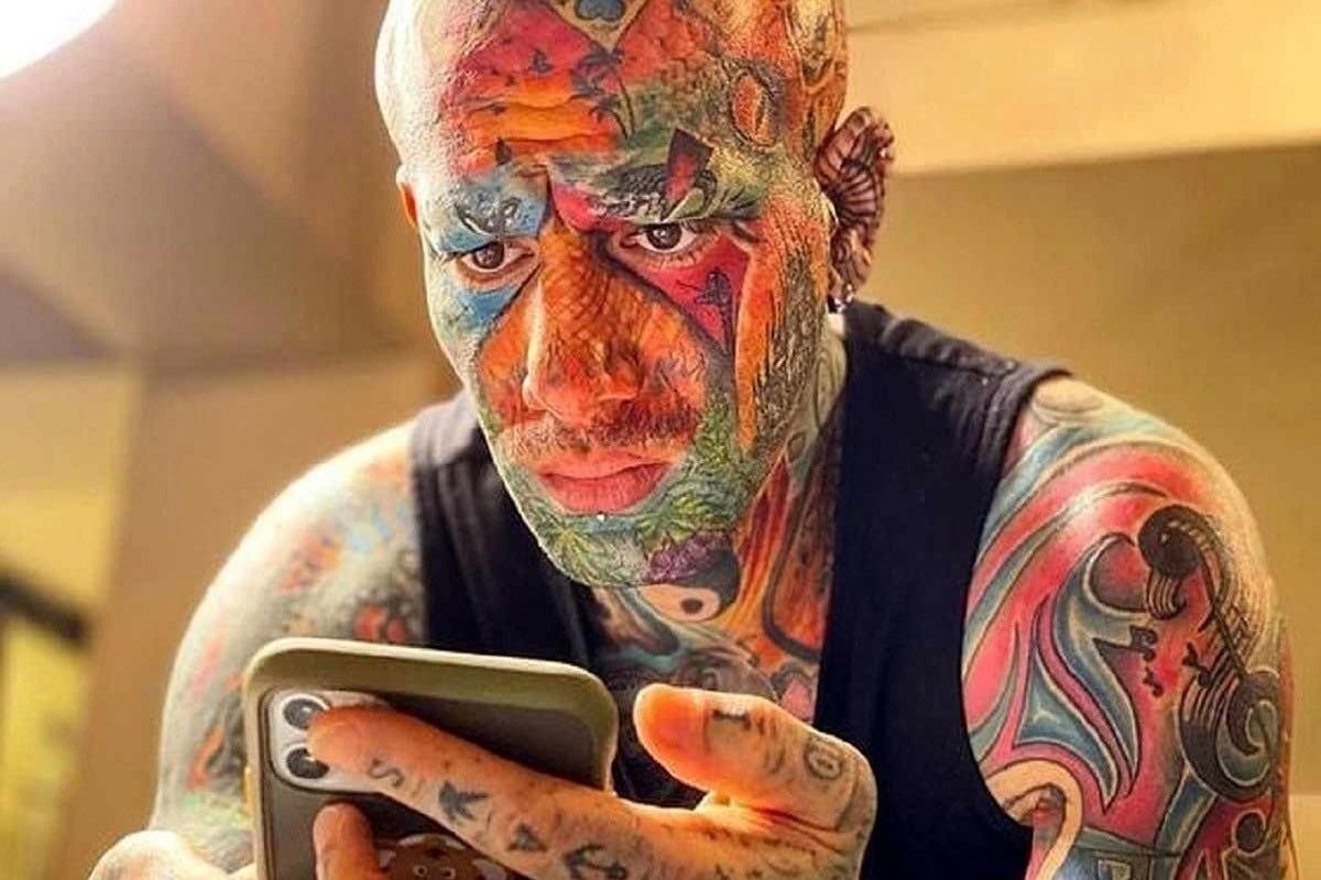 عکس| مقایسه امیر تتلو با استیو جابز در دانشکده اقتصاد دانشگاه تهران! | دیلی فوتبال