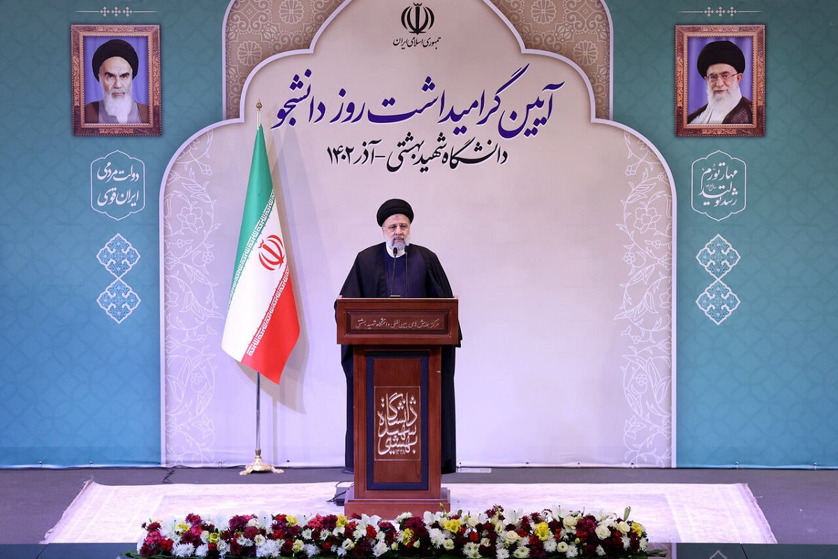 فیلم| سوتی جدید رئیسی؛ حرکت ریل پیشرفت اقتصادی! فیلم| سوتی جدید رئیسی؛ حرکت ریل پیشرفت اقتصادی! | دیلی فوتبال