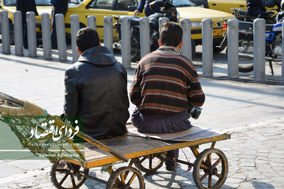 عکس| ممنوعیت فعالیت اتباع خارجی در بازارهای مشهد | دیلی فوتبال