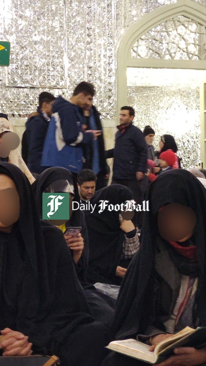 عکس| سوپراستار سینمای ایران در حرم امام رضا (ع) عکس| سوپراستار سینمای ایران در حرم امام رضا (ع) | دیلی فوتبال