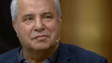 فیلم| علاقه عجیب علی پروین به صدای هایده | دیلی فوتبال