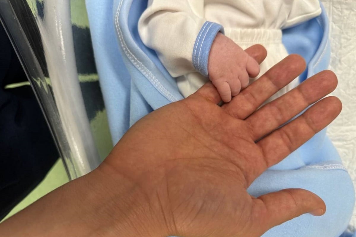 بازیکن هنجارشکن استقلال برای بار دوم پدر شد | دیلی فوتبال