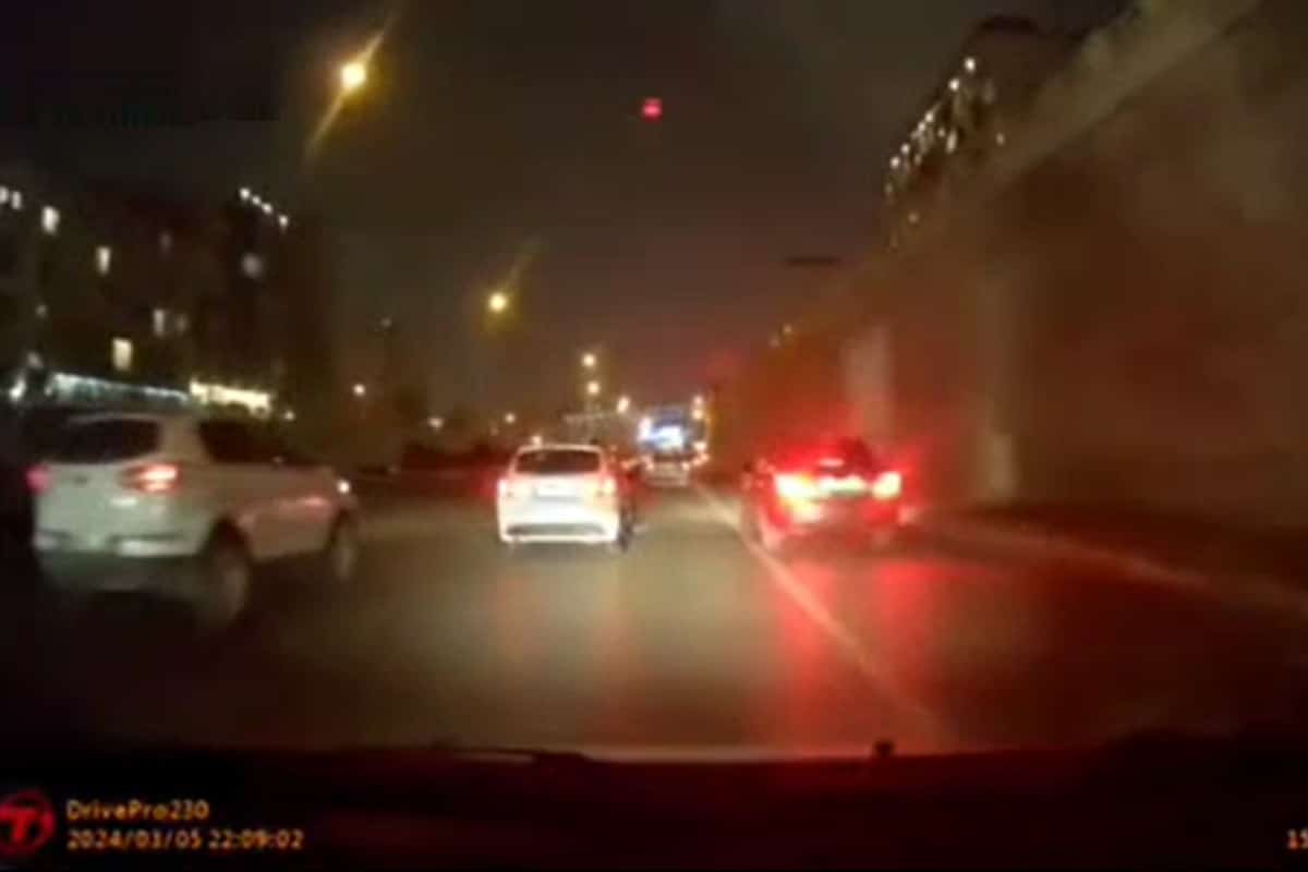 فیلم| عاقبت لایی کشی با خودروی دولتی معاون گمرک | دیلی فوتبال