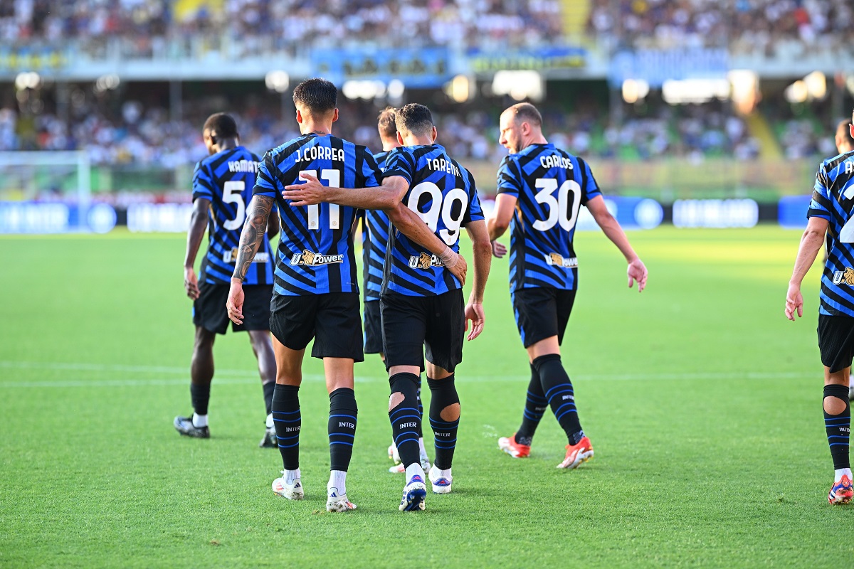 مهدی طارمی روی نیمکت اینتر مقابل جنوا برای بازی امشب 27 مرداد 1403 | دیلی فوتبال