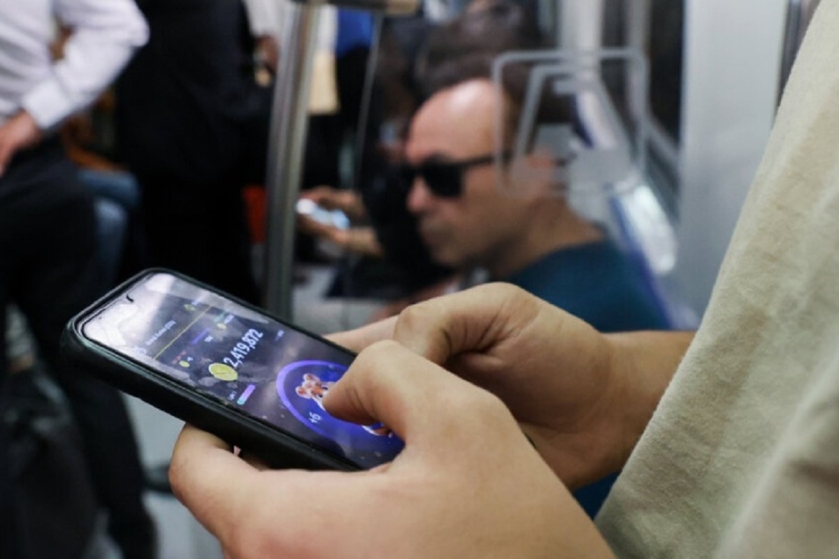 مرگ نوجوان اصفهانی پس از شنیدن خبر ورشکستگی همستر کامبت | دیلی فوتبال