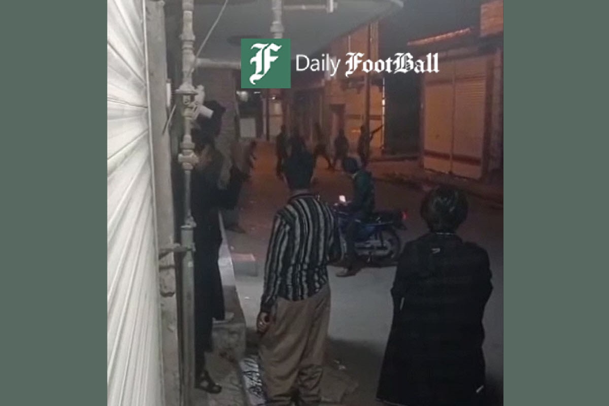 فیلم| نزاع مسلحانه افغان ها در مشهد | دیلی فوتبال