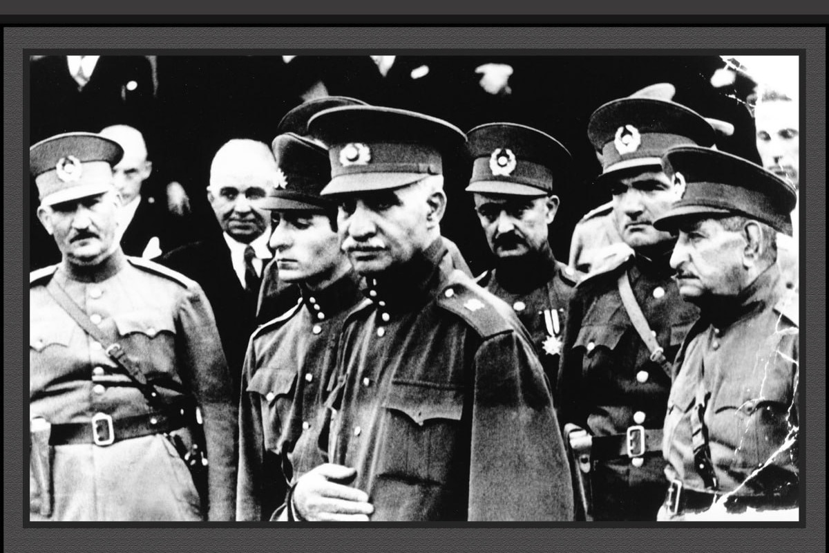 عکس| ارتش مدرن رضاخان | دیلی فوتبال