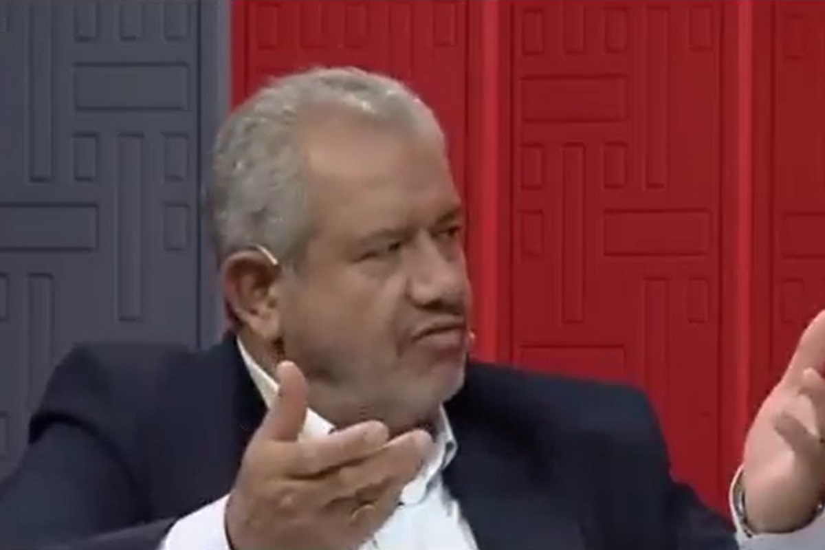 فیلم| تحلیل علی انتظاری از اغتشاشات پس از مرگ مهسا امینی فیلم| تحلیل علی انتظاری از اغتشاشات پس از مرگ مهسا امینی | دیلی فوتبال