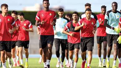 سردار آزمون روی نیمکت شباب الاهلی برابر سپاهان برای بازی امشب 16 مرداد 1403 | دیلی فوتبال