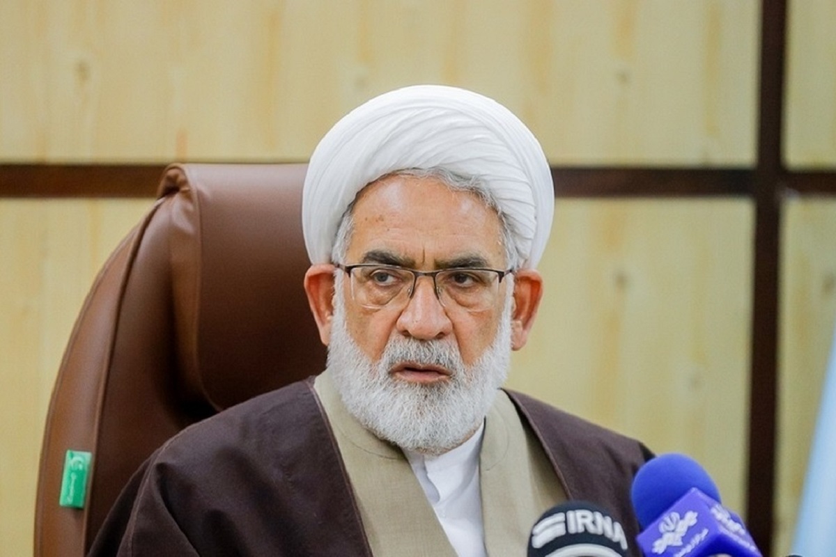 واکنش رئیس دیوان عالی کشور به هنجارشکنی خبرنگار زن در حضور پزشکیان | دیلی فوتبال