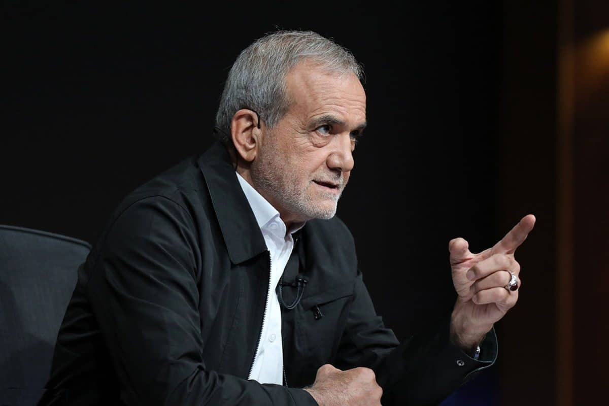 دستور ویژه پزشکیان درباره اینترنت ایران | دیلی فوتبال