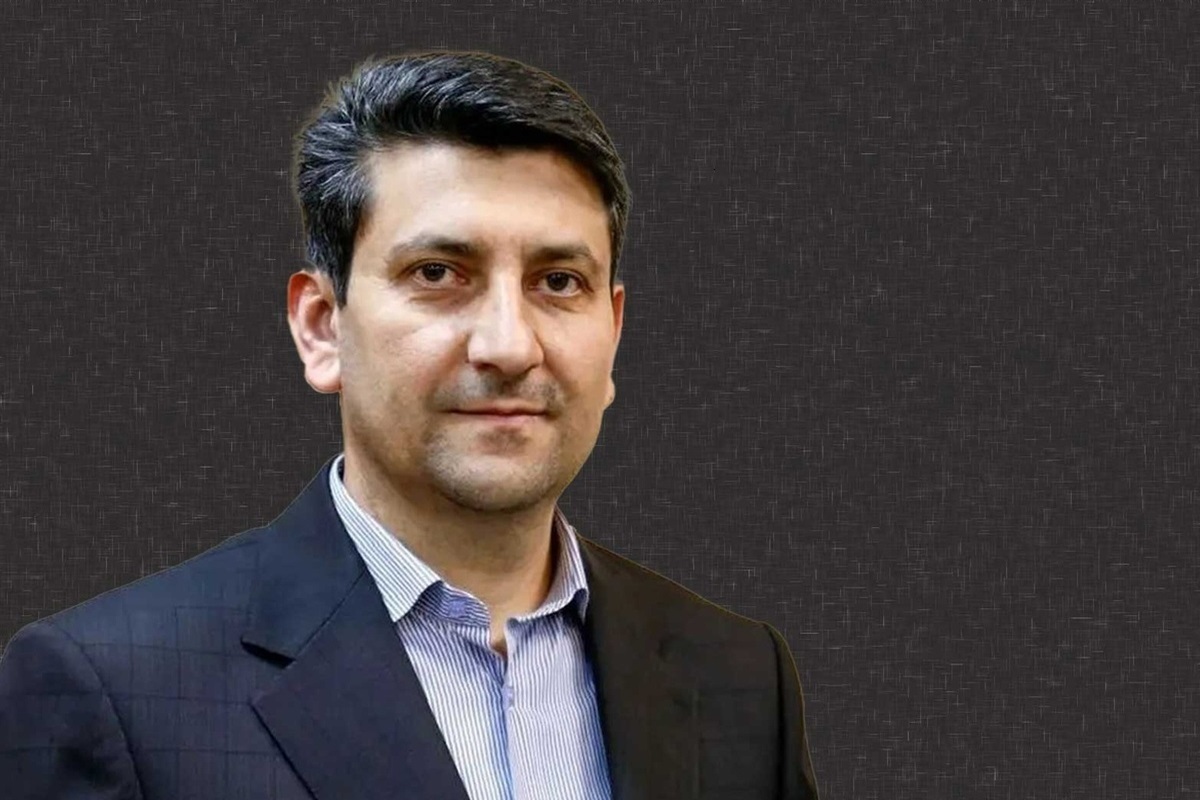 فیلم| انگلیسی حرف زدن وزیر ارتباطات سوژه شد | دیلی فوتبال