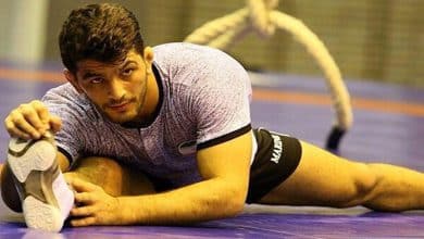 فیلم| بازگشت حسن یزدانی به میادین کشتی | دیلی فوتبال