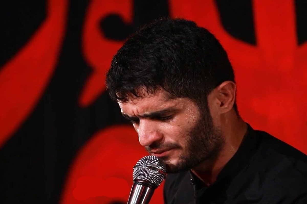 فیلم| مداحی محسن عراقی به سبک کوروش آسوده بخواب فیلم| مداحی محسن عراقی به سبک کوروش آسوده بخواب | دیلی فوتبال