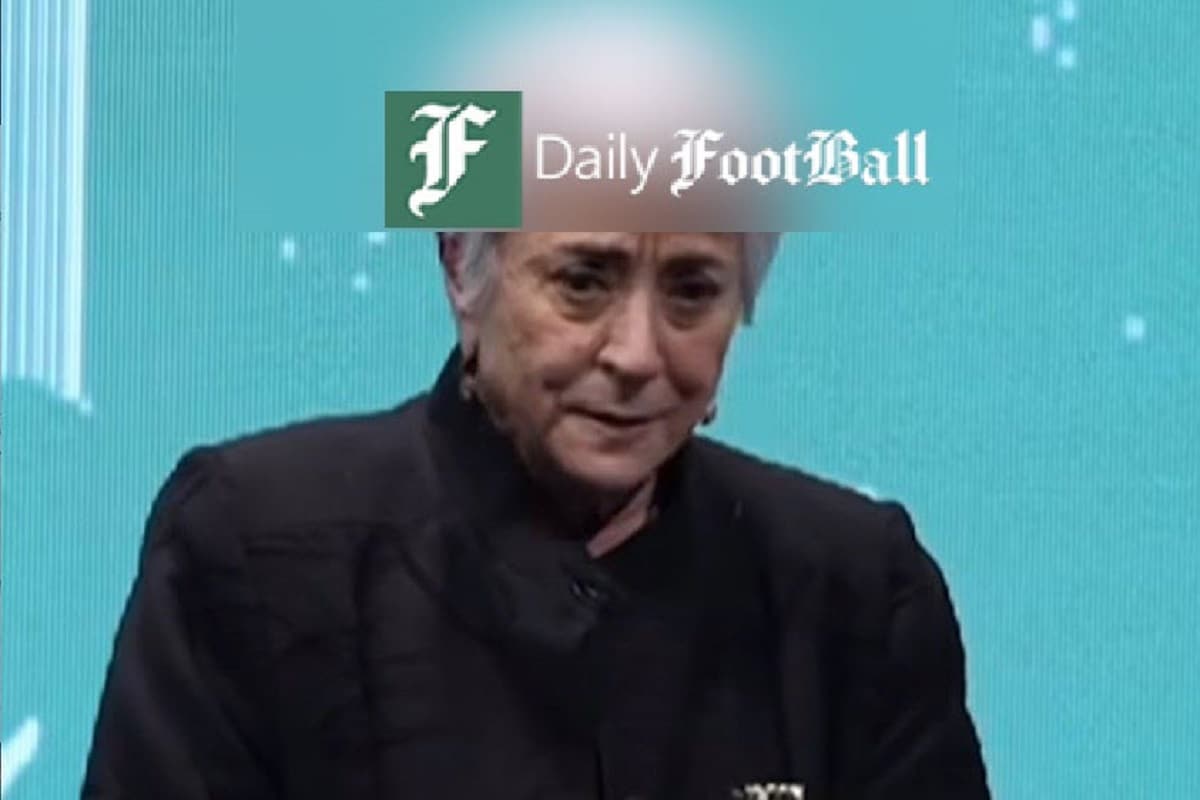 عکس| معرکه گیری هنرمندان سر پیری تمامی ندارد؛ کشف حجاب «گلی امامی» در مسابقه ادبی ایران کتاب | دیلی فوتبال