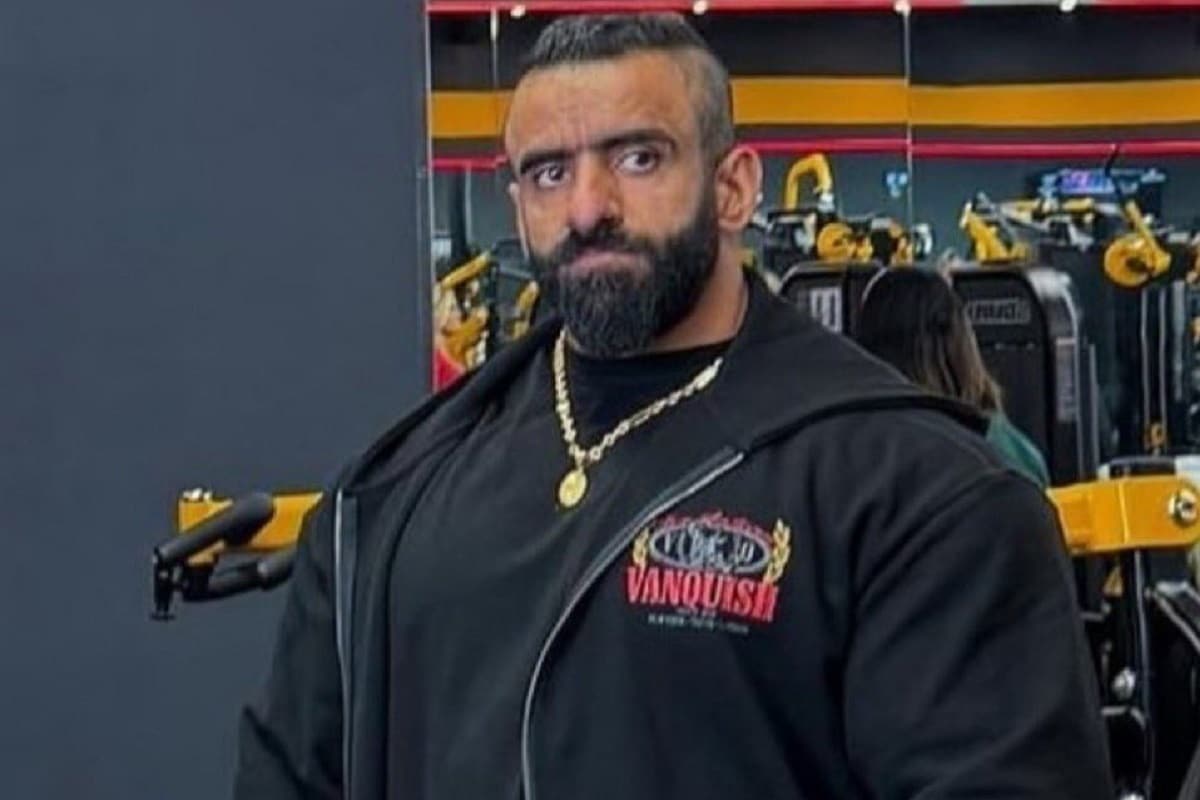 عکس| علت حمله زامبی ها به هادی چوپان | دیلی فوتبال