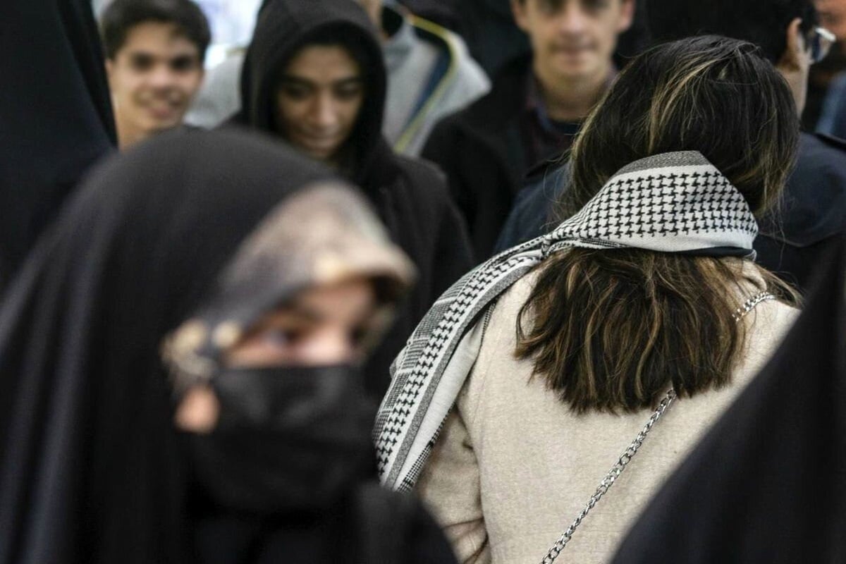 فیلم| تذکر مجدد نمایندگان به اجرای قانون حجاب | دیلی فوتبال