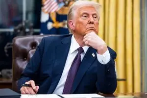 ترامپ پاپ می شود!+ عکس | دیلی فوتبال