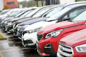 جدیدترین قیمت خودروهای پرفروش داخلی امروز ۱۵ اردیبهشت | دیلی فوتبال