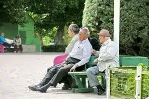 حقوق اردیبهشت بازنشستگان با تاخیر واریز می شود؟ | دیلی فوتبال