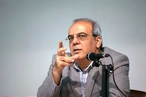 پیشنهاد عباس عبدی به علم‌الهدی | دیلی فوتبال