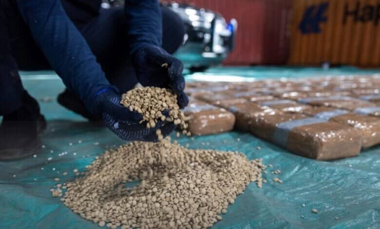 مخدری که داعشی‌ها پیش از بریدن سر قربانی مصرف می‌کردند/ خطر بیخ گوش ایران؛ تا دیر نشده «کپتاگون» را بشناسید