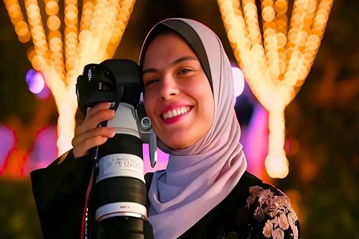 فیلم| حمایت آنجلینا جولی از فاطمه حسونا روزنامه نگار شهید فلسطینی فیلم| حمایت آنجلینا جولی از فاطمه حسونا روزنامه نگار شهید فلسطینی | دیلی فوتبال