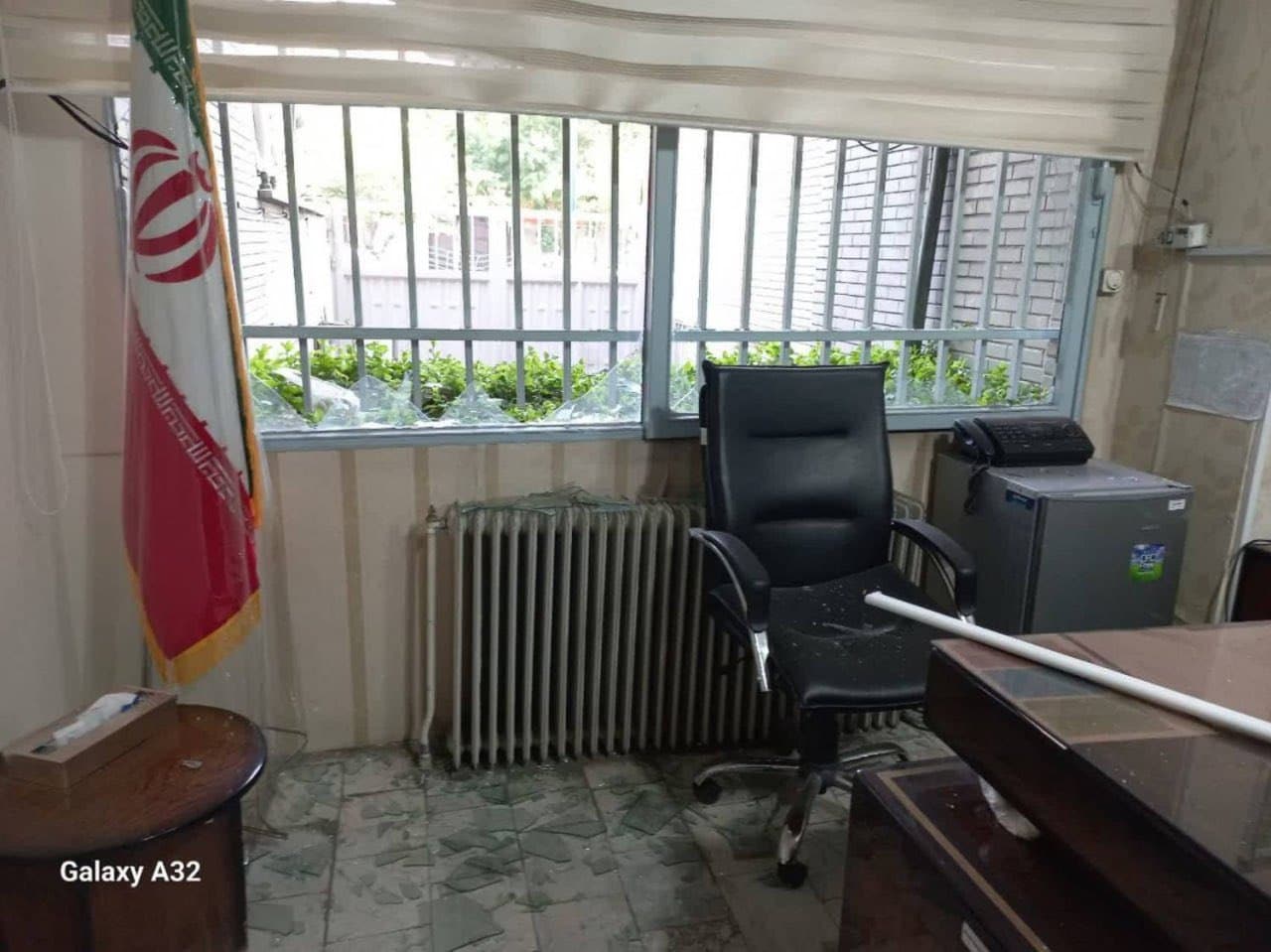 عکس| تخریب دبیرستان دخترانه در حمله اسرائیل به تهران | دیلی فوتبال