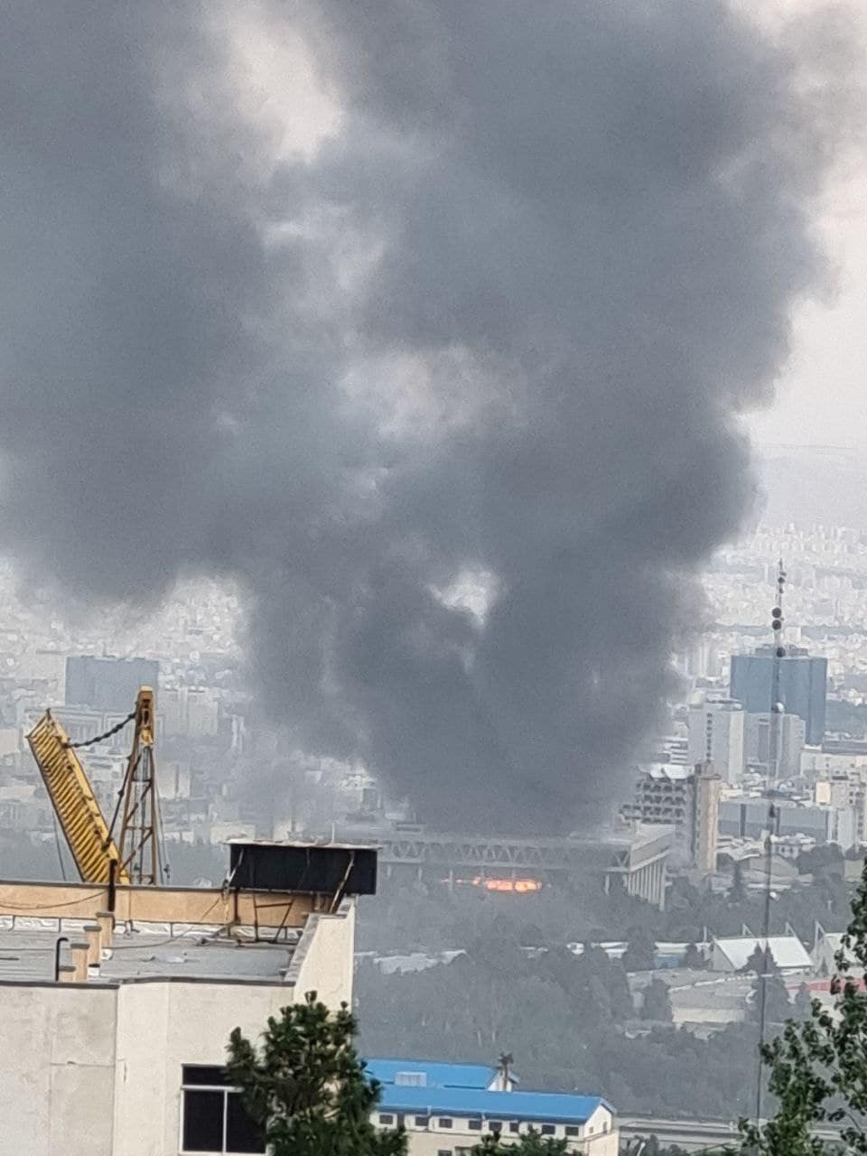 عکس| ساختمان شیشه ای صداوسیما پس از حمله وحشیانه اسرائیل | دیلی فوتبال