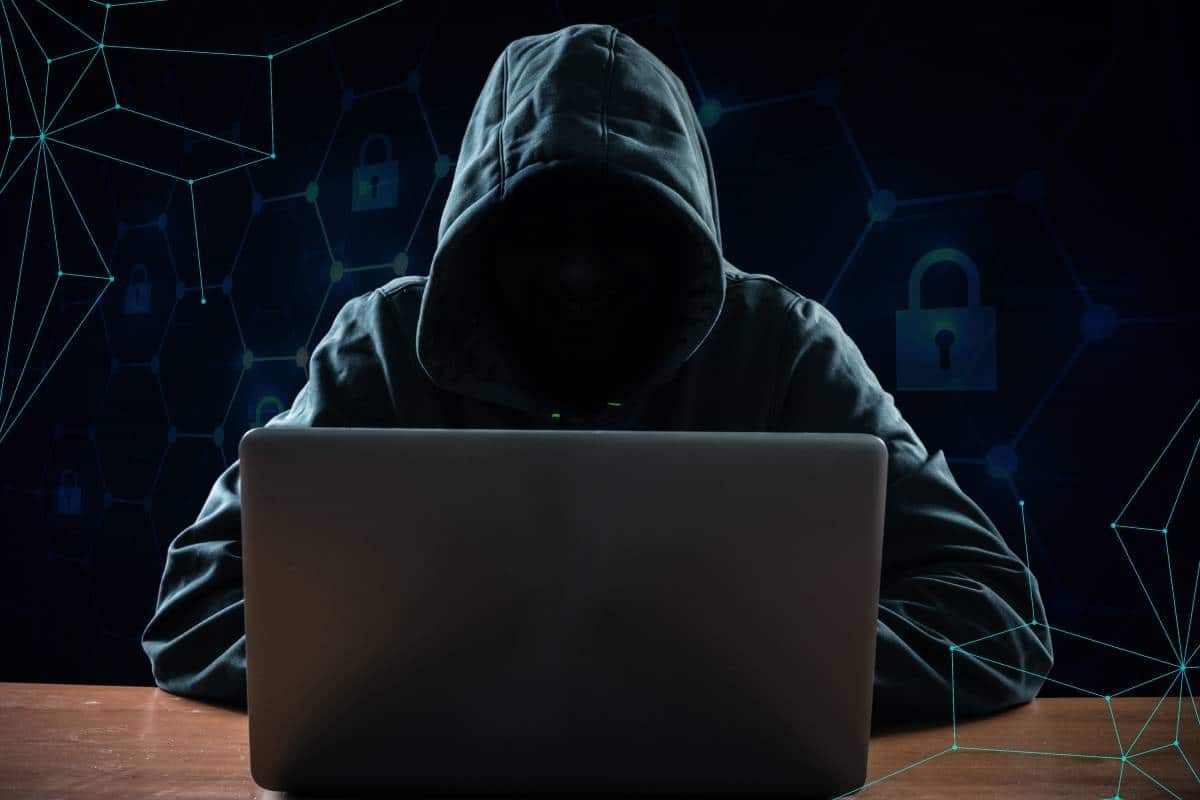 هشدار گروه هکری حنظله به کارکنان شبکه اینترنشنال | دیلی فوتبال