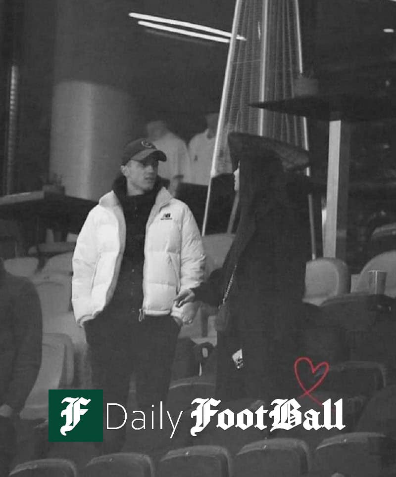 عکس سیاه و سفید یاسر آسانی و دوست دختر سابقش گیتا