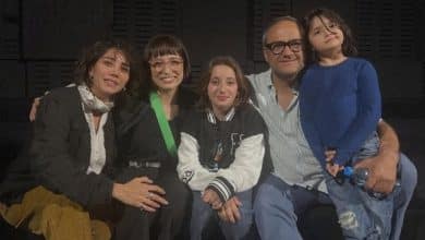 عکس| کشف حجاب دسته جمعی در تئاتر نگار جواهریان و لیلی رشیدی با حضور رامبد جوان/ فقط شبنم مقدمی حجاب دارد | دیلی فوتبال